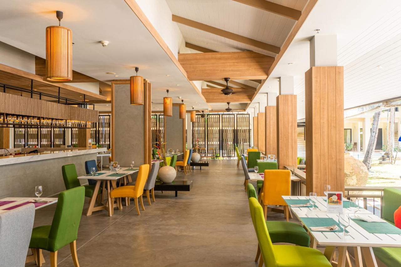 Radisson Resort And Suites Phuket Kamala Beach Buitenkant foto
