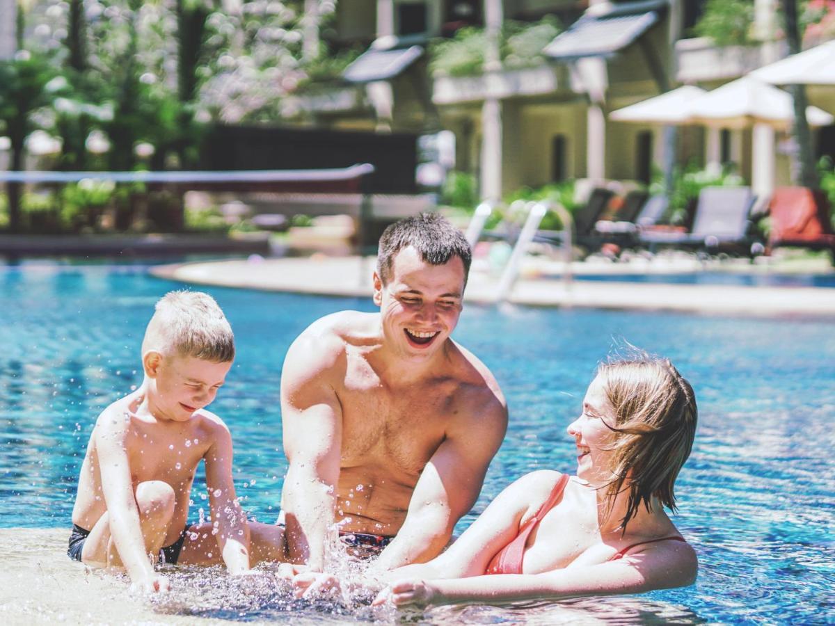 Radisson Resort And Suites Phuket Kamala Beach Buitenkant foto