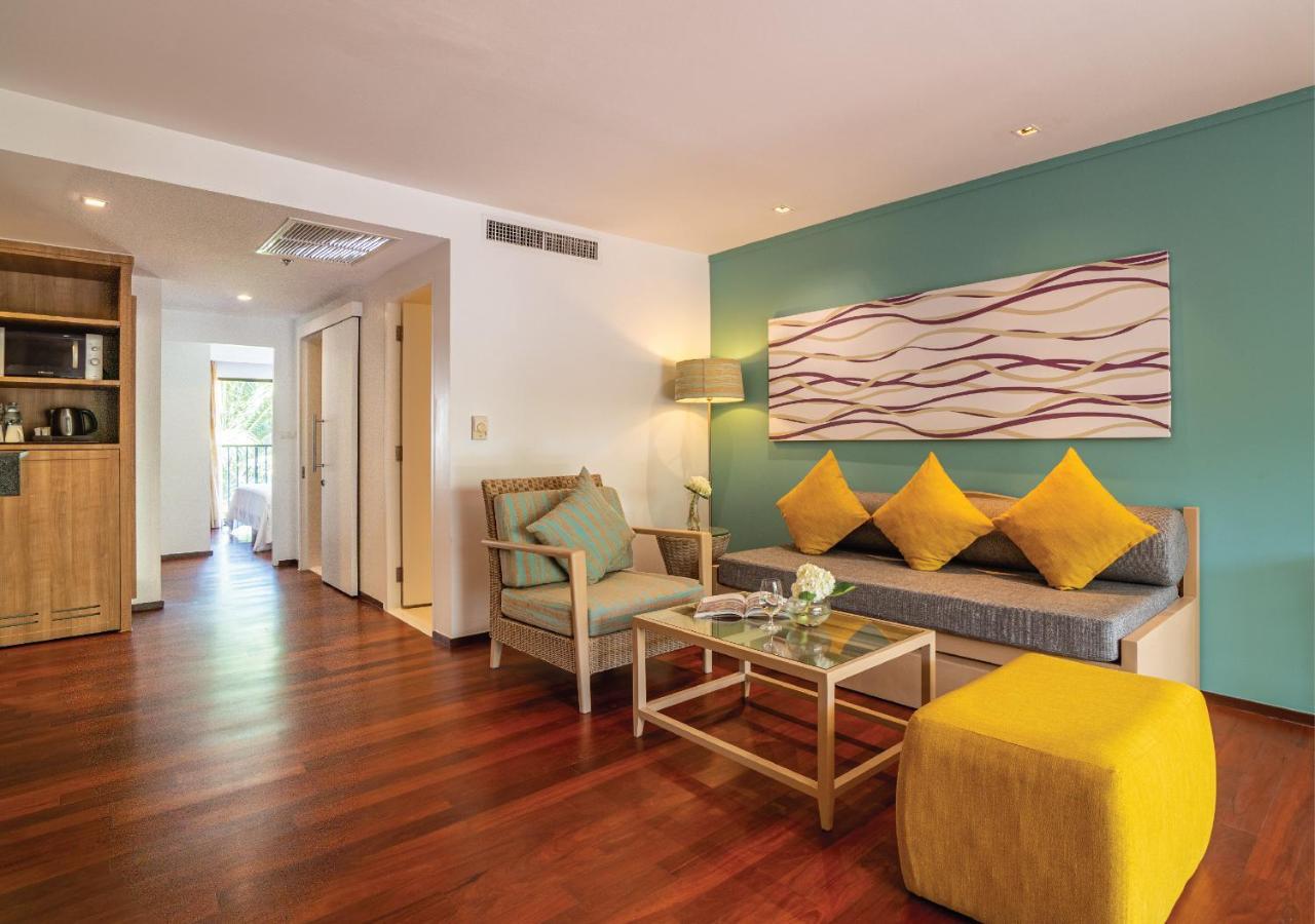 Radisson Resort And Suites Phuket Kamala Beach Buitenkant foto