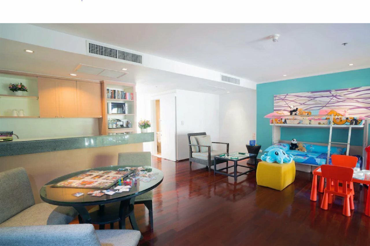 Radisson Resort And Suites Phuket Kamala Beach Buitenkant foto